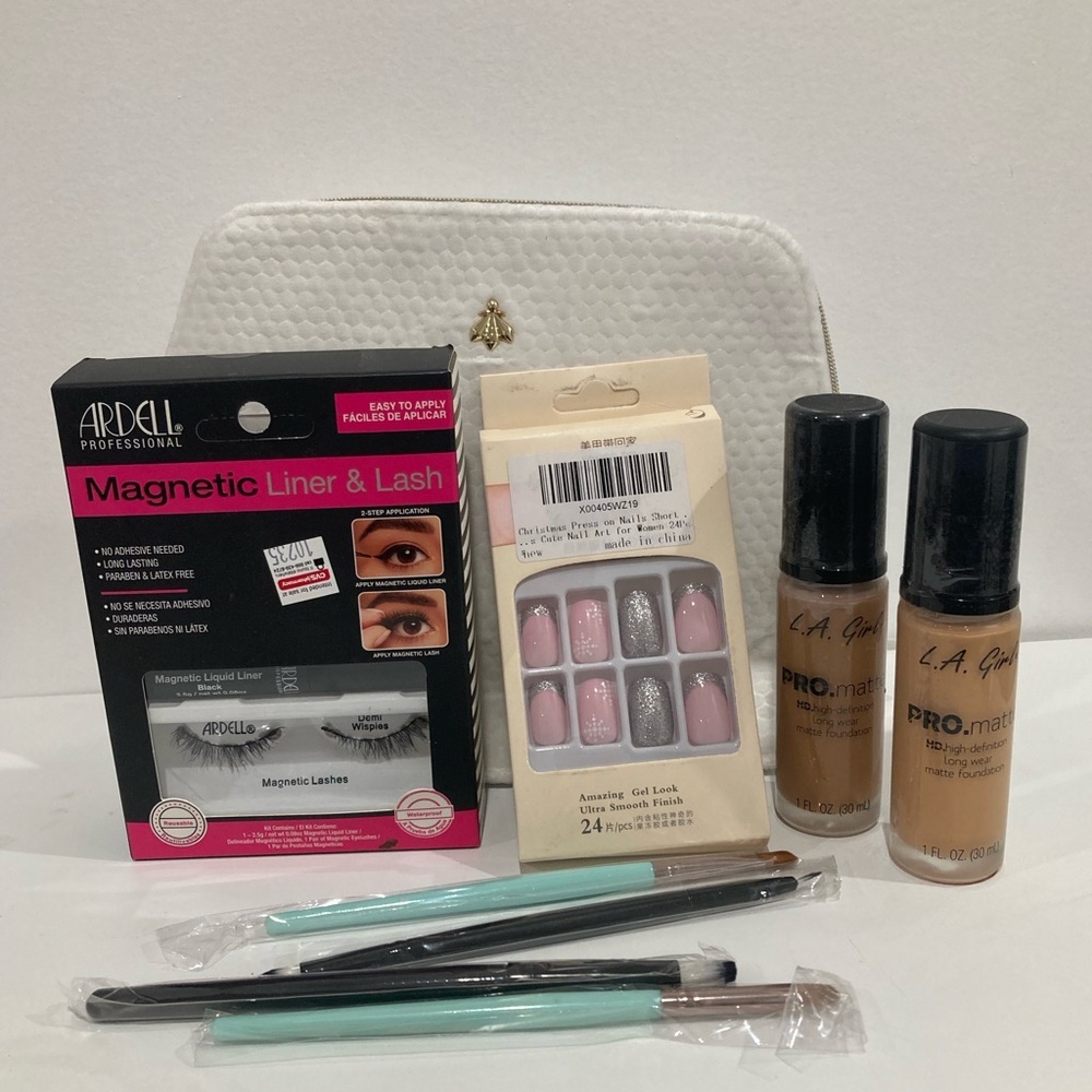 NEW!!! Guerlain Cosmetic Pouch Velour Bag Makeup Case Filled With Products